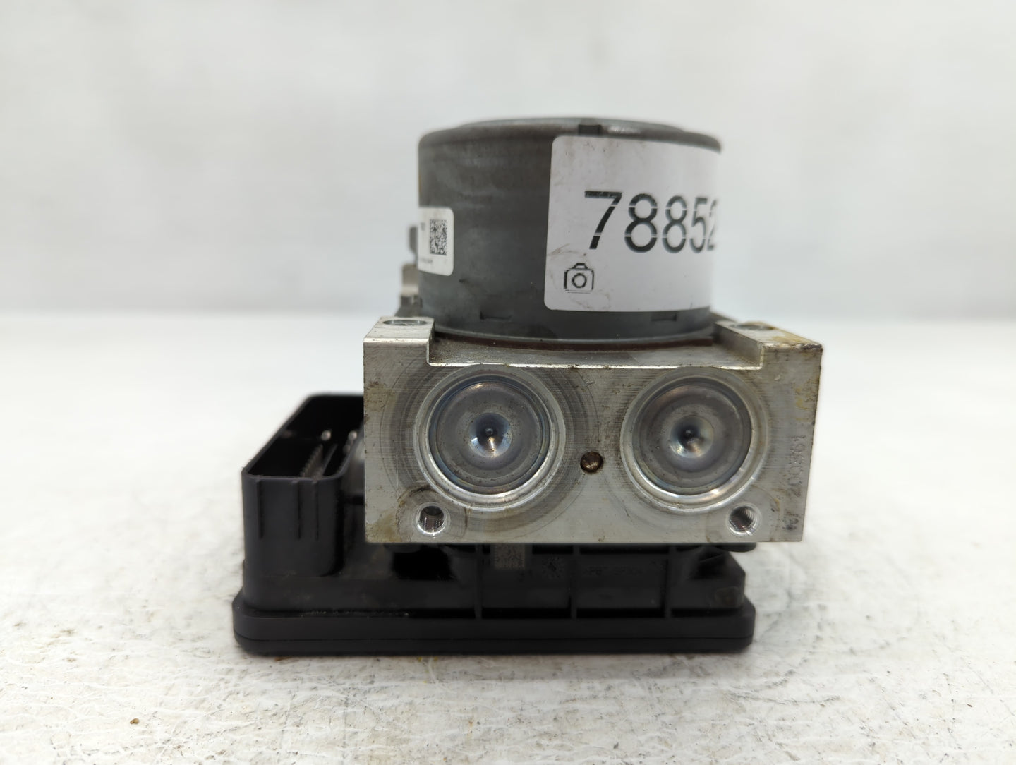 2016 Ford Explorer ABS Pump Control Module Replacement P/N:FB53-2C405-AF Fits OEM Used Auto Parts - Oemusedautoparts1.com