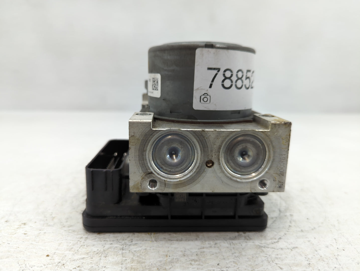 2016 Ford Explorer ABS Pump Control Module Replacement P/N:FB53-2C405-AF Fits OEM Used Auto Parts - Oemusedautoparts1.com