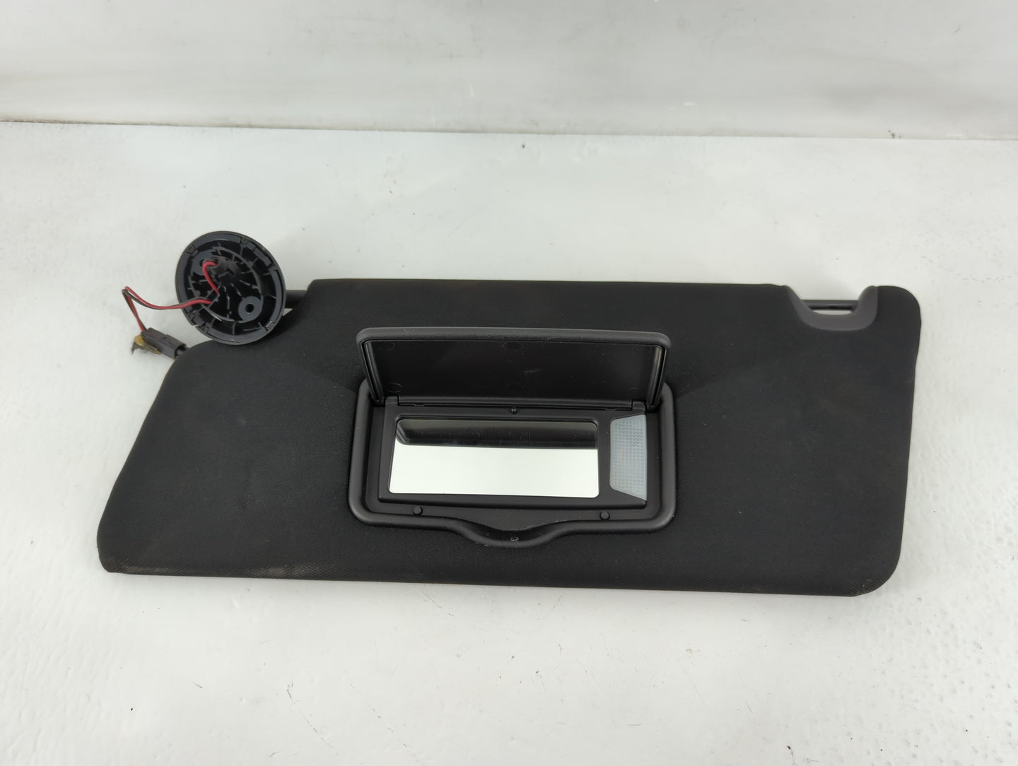 2016 Ford Explorer Sun Visor Shade Replacement Driver Left Mirror Fits OEM Used Auto Parts - Oemusedautoparts1.com