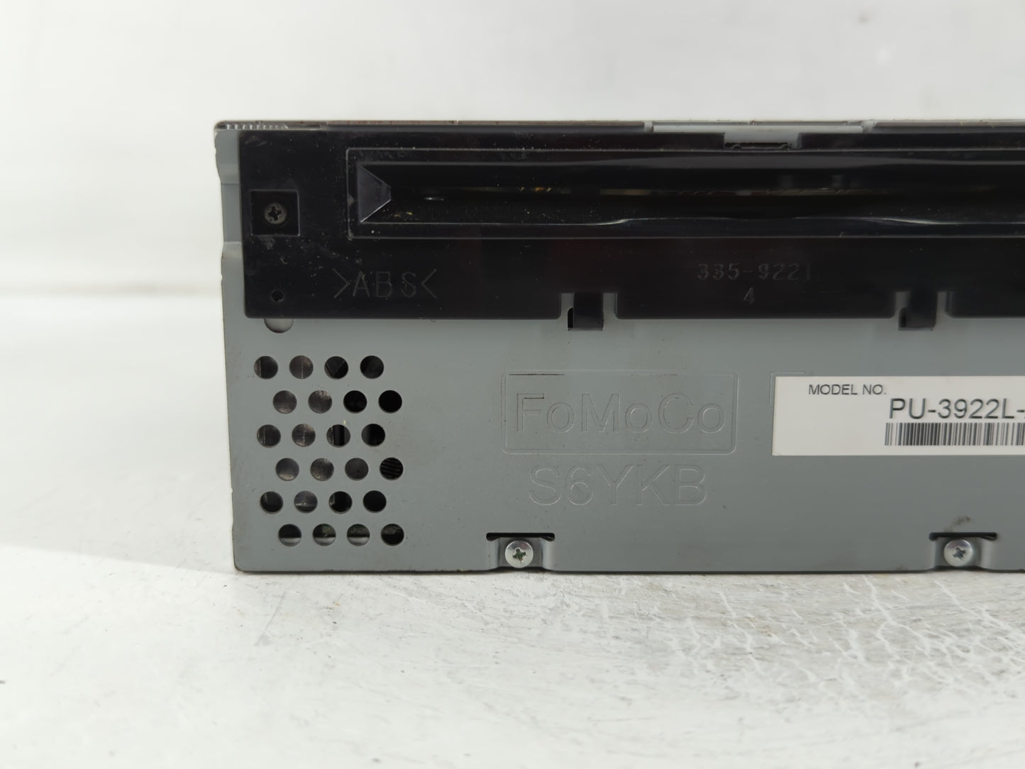 2016-2017 Ford Explorer Radio AM FM Cd Player Receiver Replacement P/N:GB5T-19C107-BF Fits Fits 2016 2017 OEM Used Auto Part