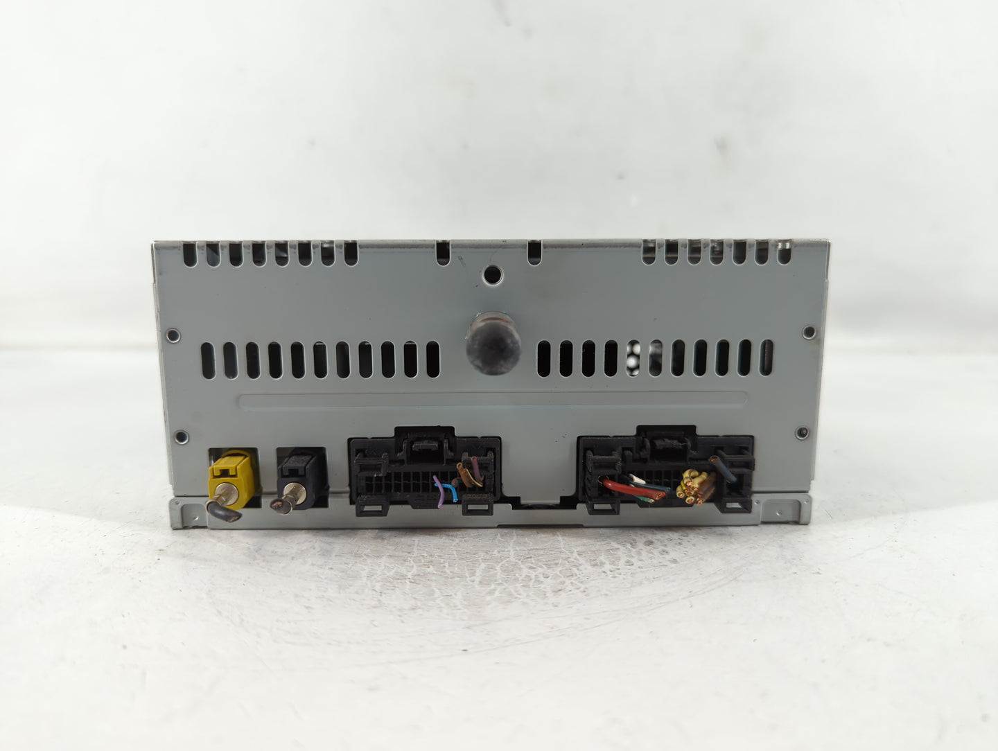 2016-2017 Ford Explorer Radio AM FM Cd Player Receiver Replacement P/N:GB5T-19C107-BF Fits Fits 2016 2017 OEM Used Auto Part