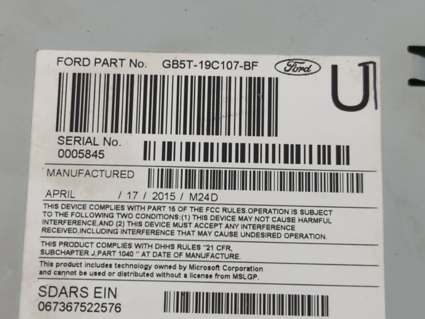 2016-2017 Ford Explorer Radio AM FM Cd Player Receiver Replacement P/N:GB5T-19C107-BF Fits Fits 2016 2017 OEM Used Auto Part