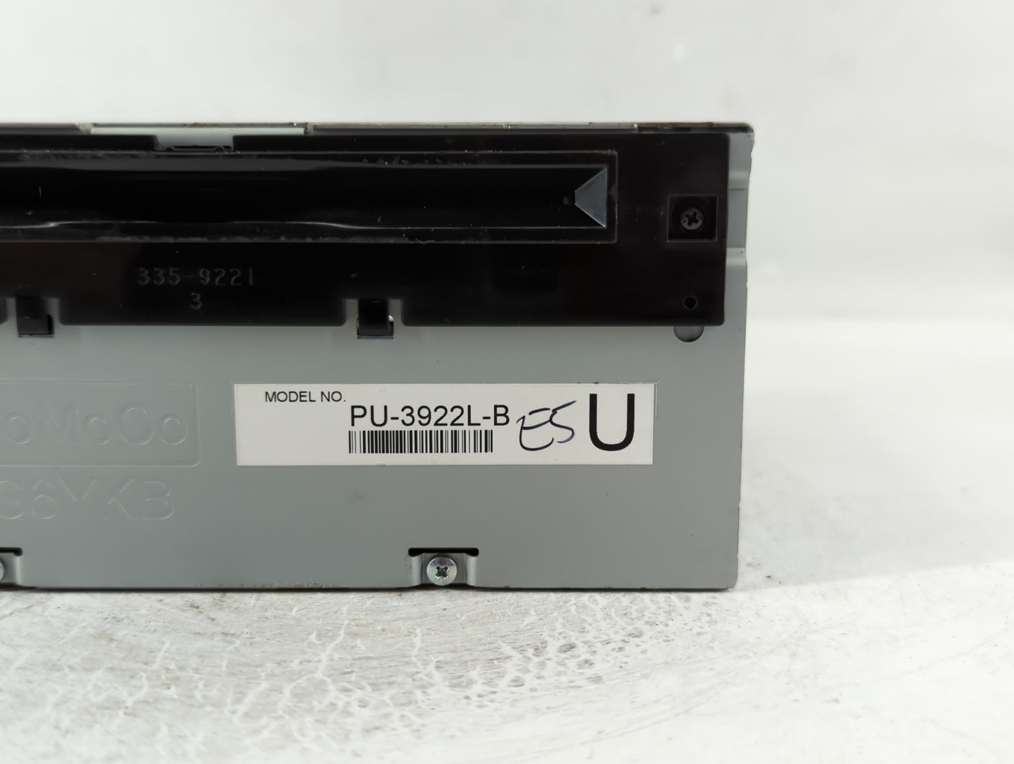 2016-2017 Ford Explorer Radio AM FM Cd Player Receiver Replacement P/N:GB5T-19C107-BG Fits Fits 2016 2017 OEM Used Auto Part