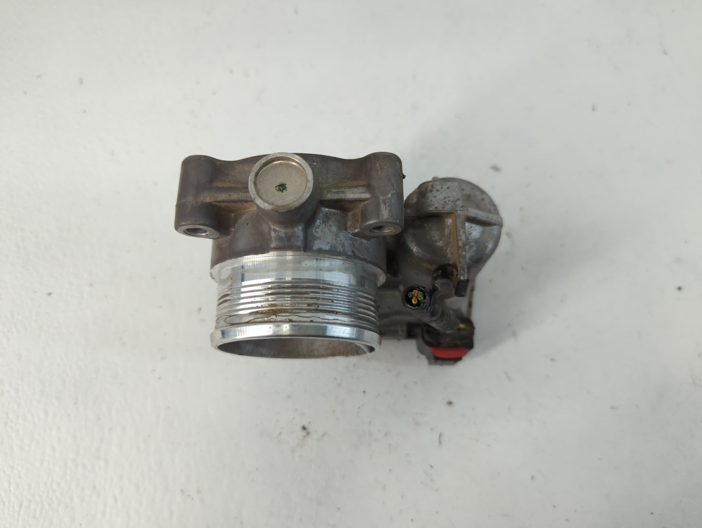 2016-2019 Ford Explorer Throttle Body P/N:DS7E-9F991-BB Fits Fits 2014 2015 2016 2017 2018 2019 2020 2021 2022 OEM Used Auto