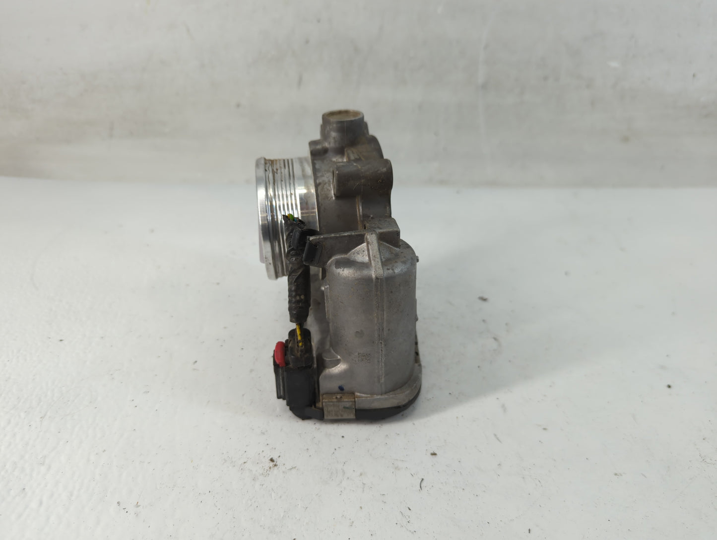 2016-2019 Ford Explorer Throttle Body P/N:DS7E-9F991-BB Fits Fits 2014 2015 2016 2017 2018 2019 2020 2021 2022 OEM Used Auto