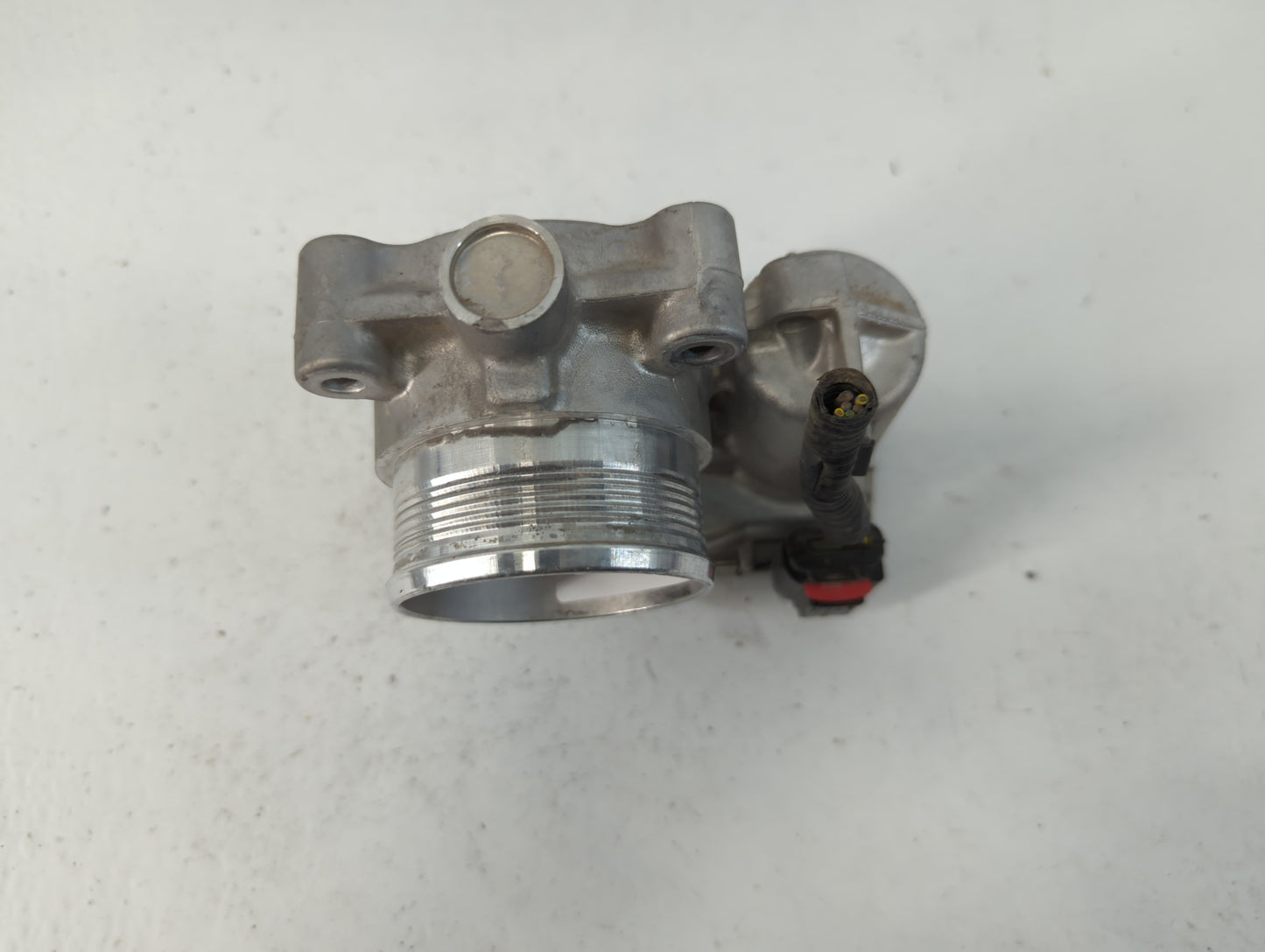 2016-2019 Ford Explorer Throttle Body P/N:DS7E-9F991-BB Fits Fits 2014 2015 2016 2017 2018 2019 2020 2021 2022 OEM Used Auto