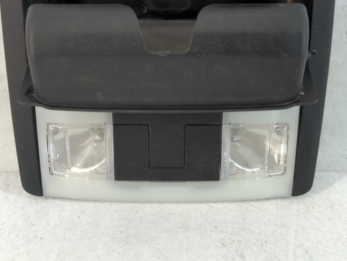 2016 Ford Explorer Overhead Roof Console - Oemusedautoparts1.com