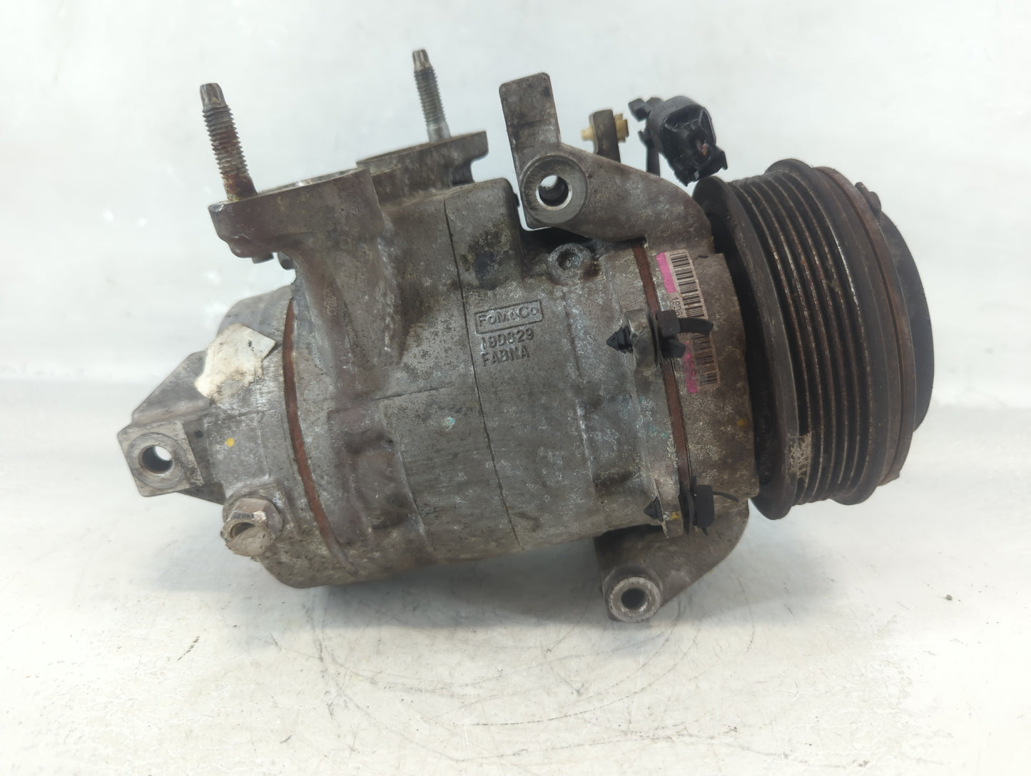 2015-2016 Ford F-150 Air Conditioning A/c Ac Compressor Oem - Oemusedautoparts1.com