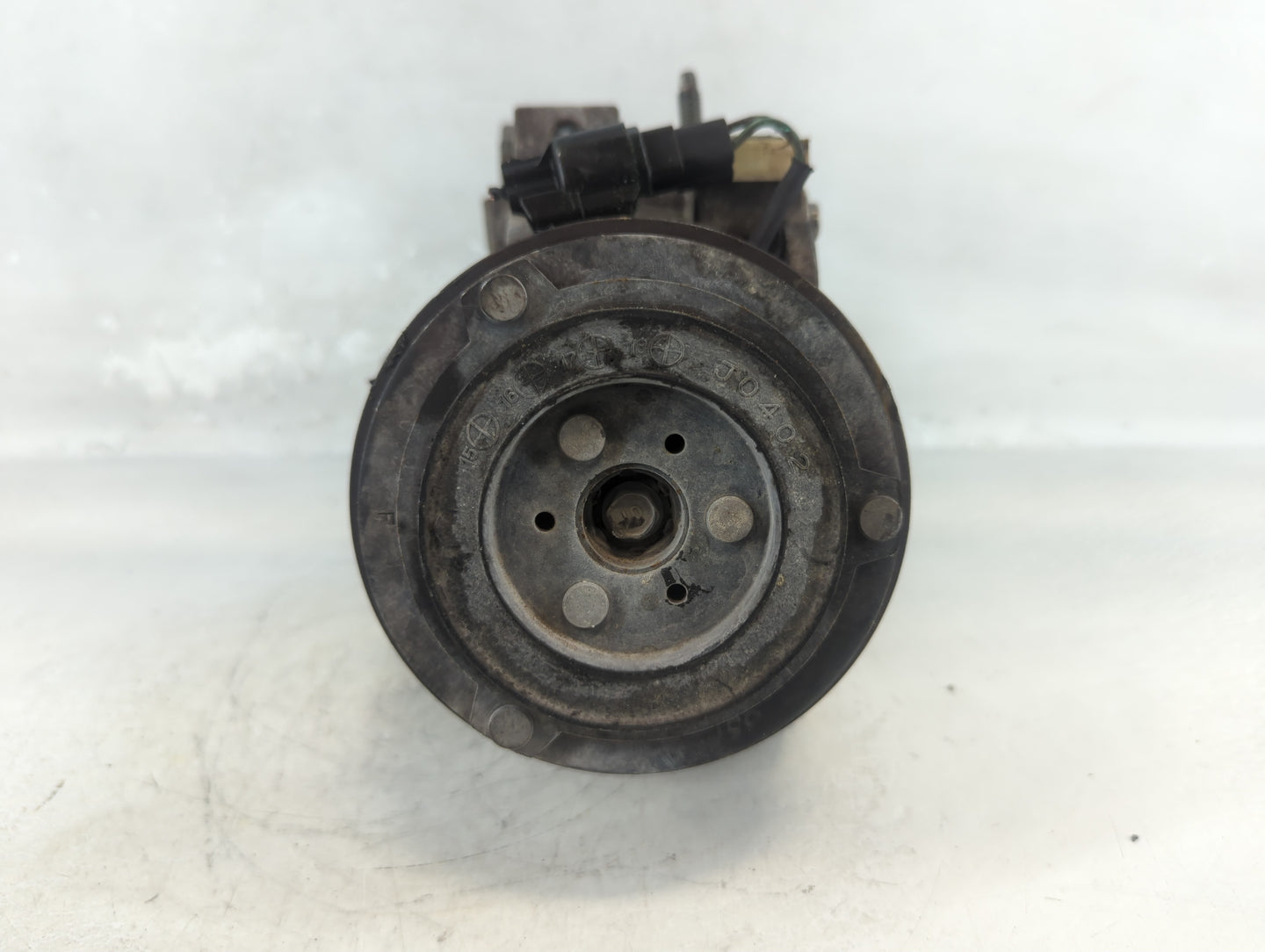 2015-2016 Ford F-150 Air Conditioning A/c Ac Compressor Oem - Oemusedautoparts1.com