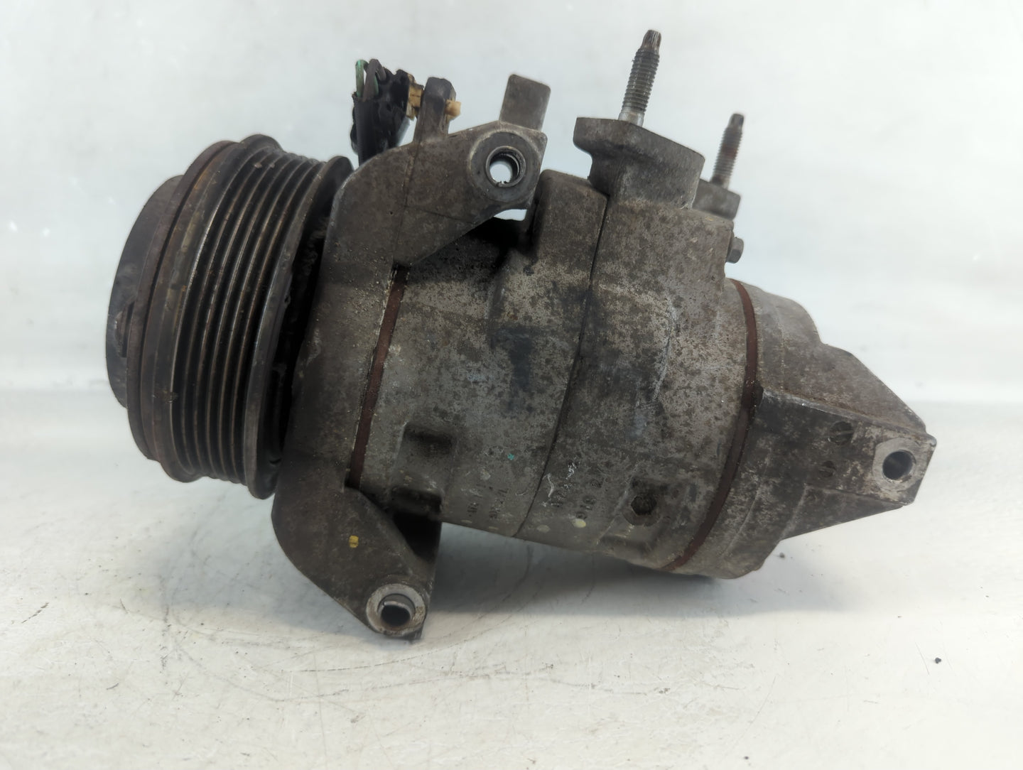 2015-2016 Ford F-150 Air Conditioning A/c Ac Compressor Oem - Oemusedautoparts1.com