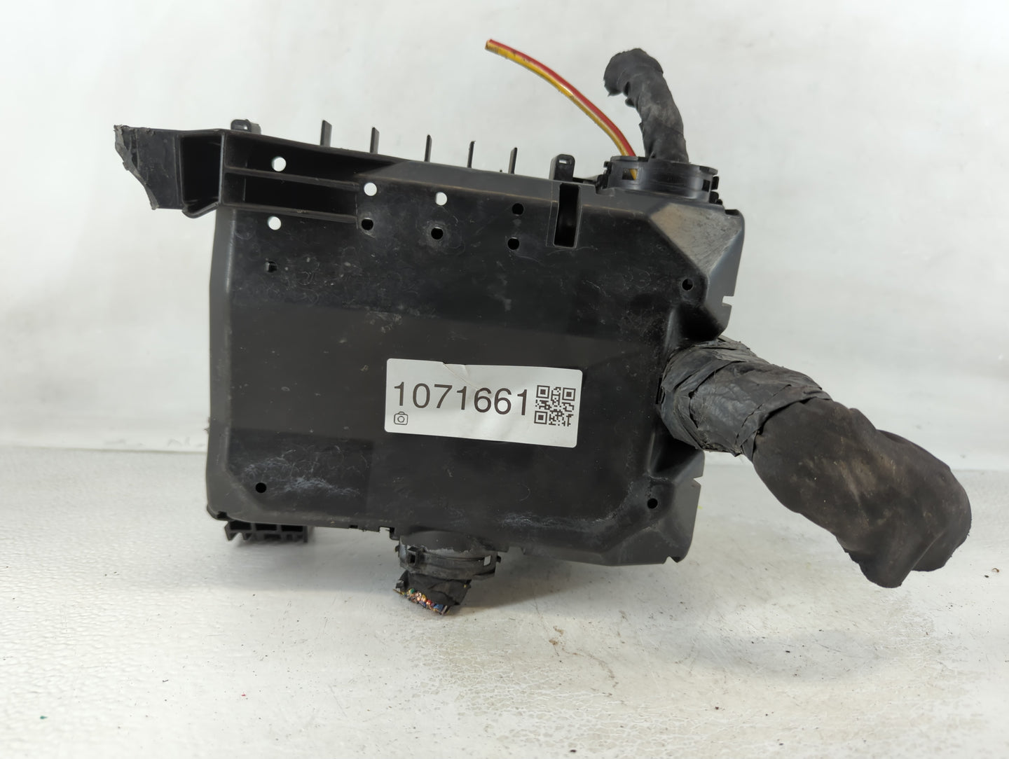 2016 Ford F-150 Fusebox Fuse Box Panel Relay Module P/N:GL3T-12A81AJB Fits OEM Used Auto Parts - Oemusedautoparts1.com