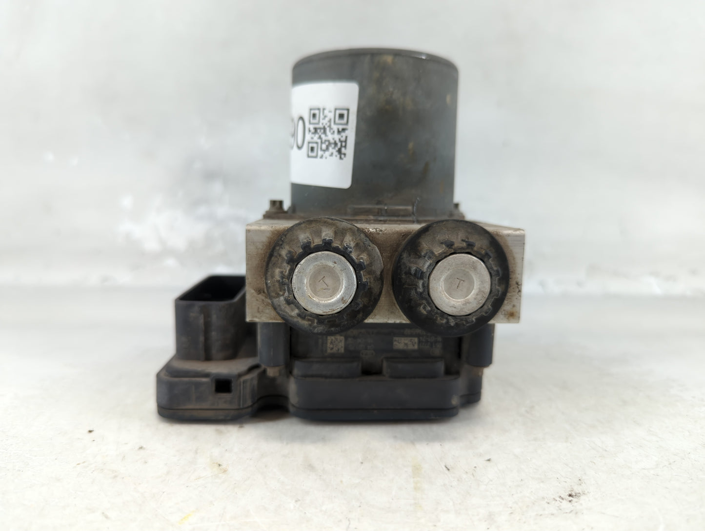 2016 Ford F-150 ABS Pump Control Module Replacement P/N:GL34-2C405-AE Fits OEM Used Auto Parts - Oemusedautoparts1.com