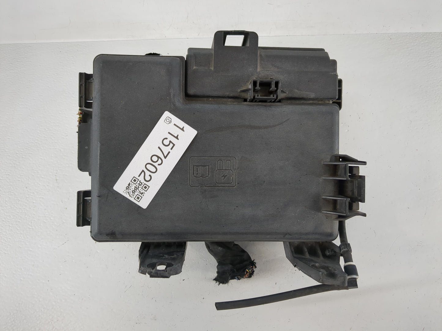 2016 Ford F-150 Fusebox Fuse Box Panel Relay Module P/N:GL3T-12A581-BLB Fits OEM Used Auto Parts - Oemusedautoparts1.com