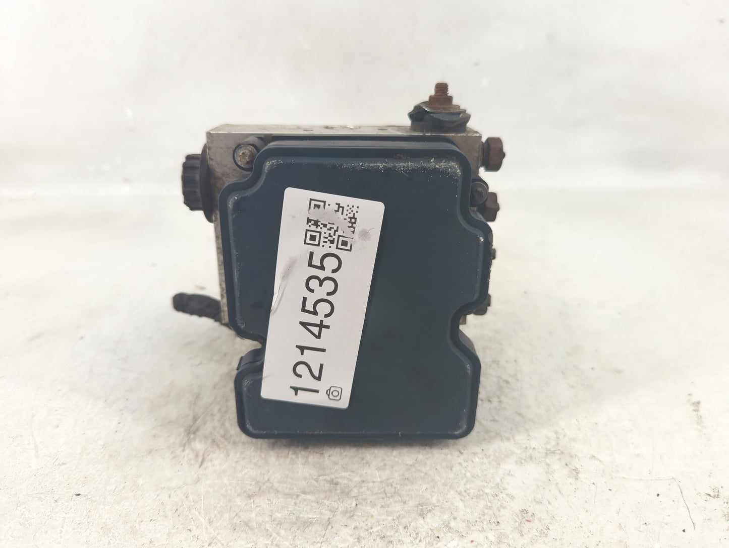 2016 Ford F-150 ABS Pump Control Module Replacement P/N:GL34- 2C405-AE Fits OEM Used Auto Parts - Oemusedautoparts1.com