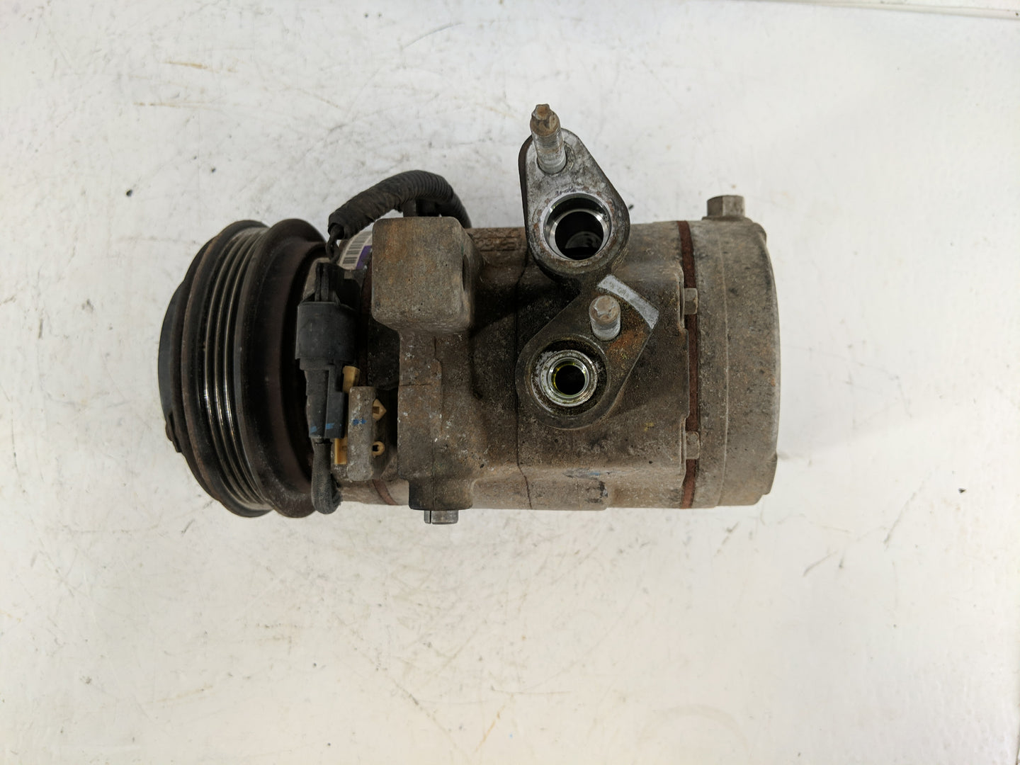 2015-2016 Ford F-150 Air Conditioning A/c Ac Compressor Oem - Oemusedautoparts1.com