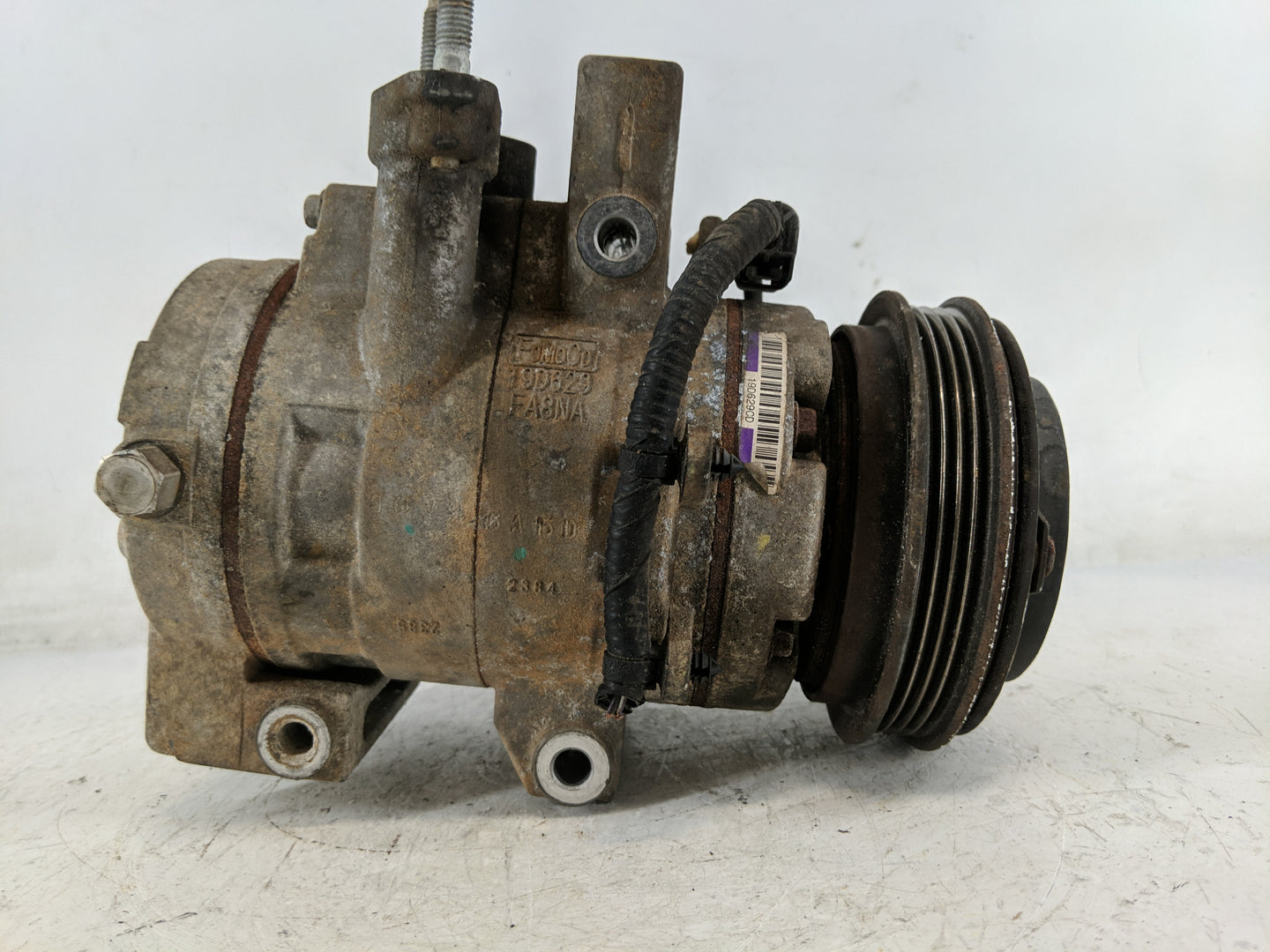 2015-2016 Ford F-150 Air Conditioning A/c Ac Compressor Oem - Oemusedautoparts1.com