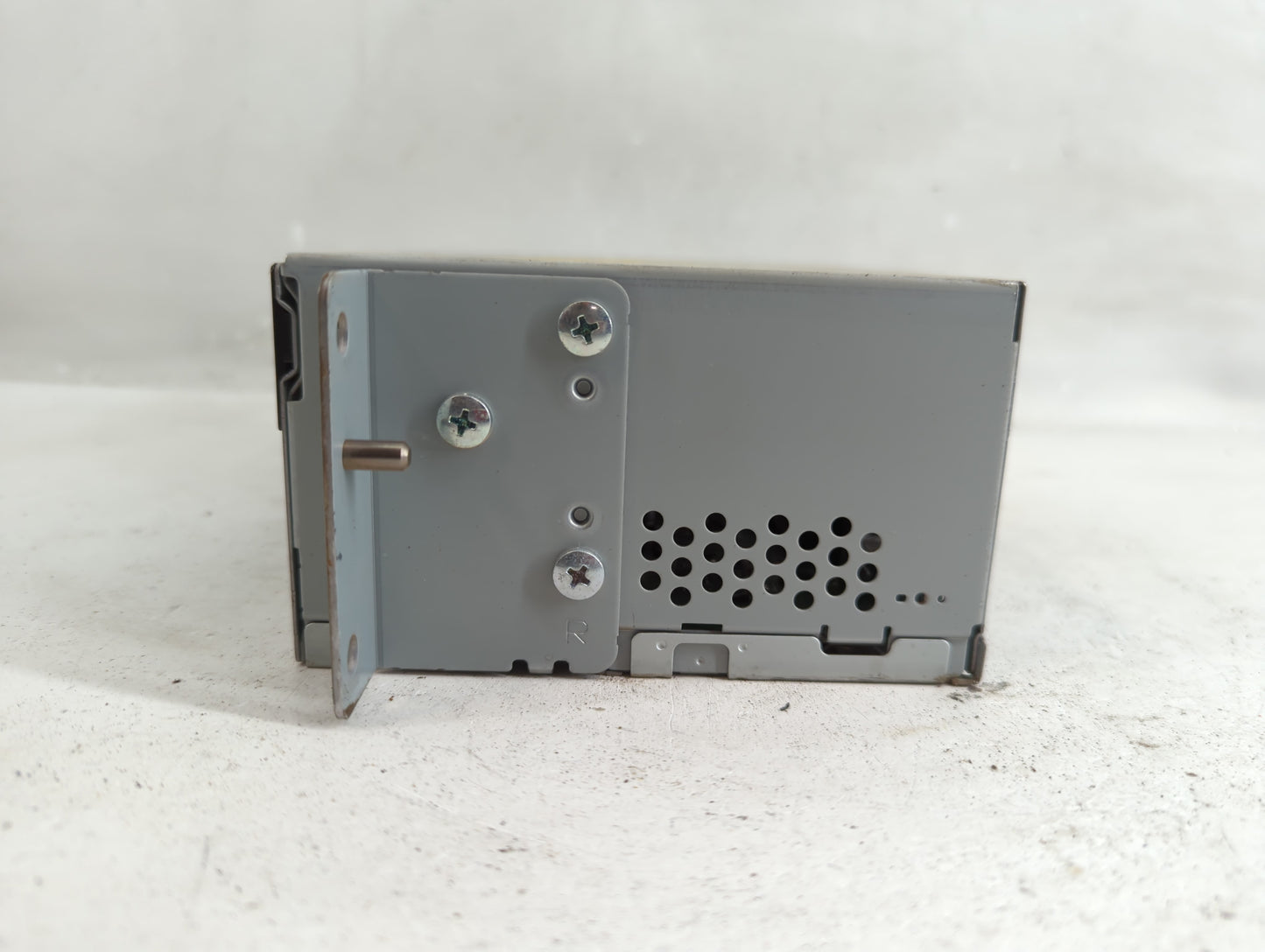 2016 Ford F-150 Radio AM FM Cd Player Receiver Replacement P/N:GL3T-19C107-AA Fits OEM Used Auto Parts - Oemusedautoparts1.c