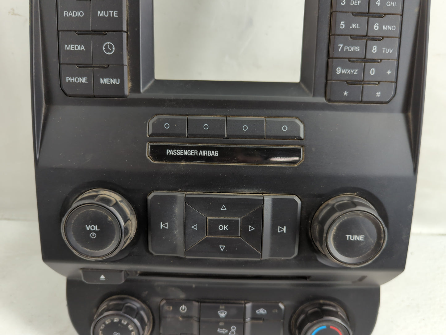 2016 Ford F-150 Radio AM FM Cd Player Receiver Replacement P/N:GL3T-18E243-BGB Fits OEM Used Auto Parts - Oemusedautoparts1.