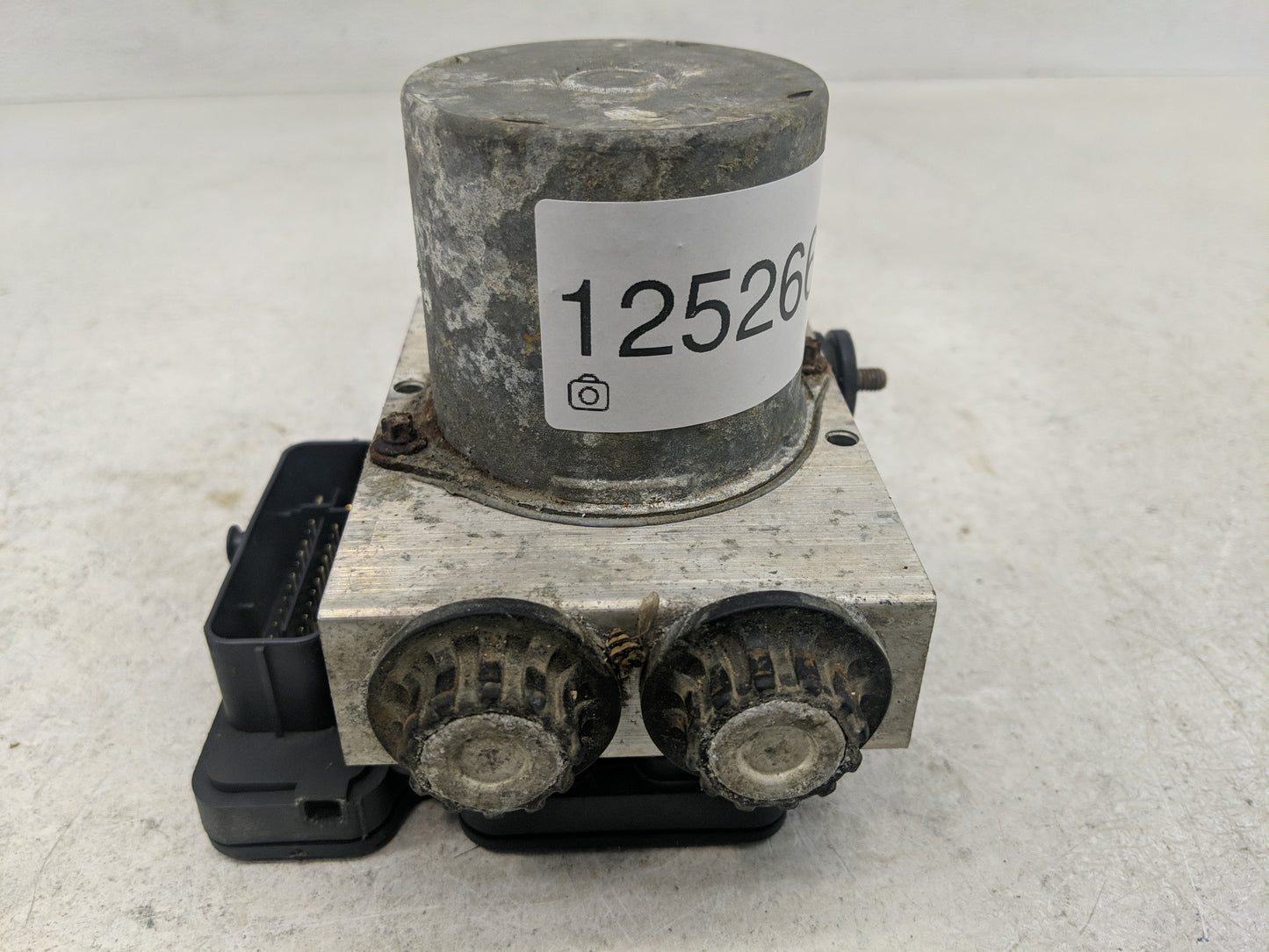 2015-2016 Ford F-150 ABS Pump Control Module Replacement P/N:0 265 254 362 Fits Fits 2015 2016 OEM Used Auto Parts - Oemused