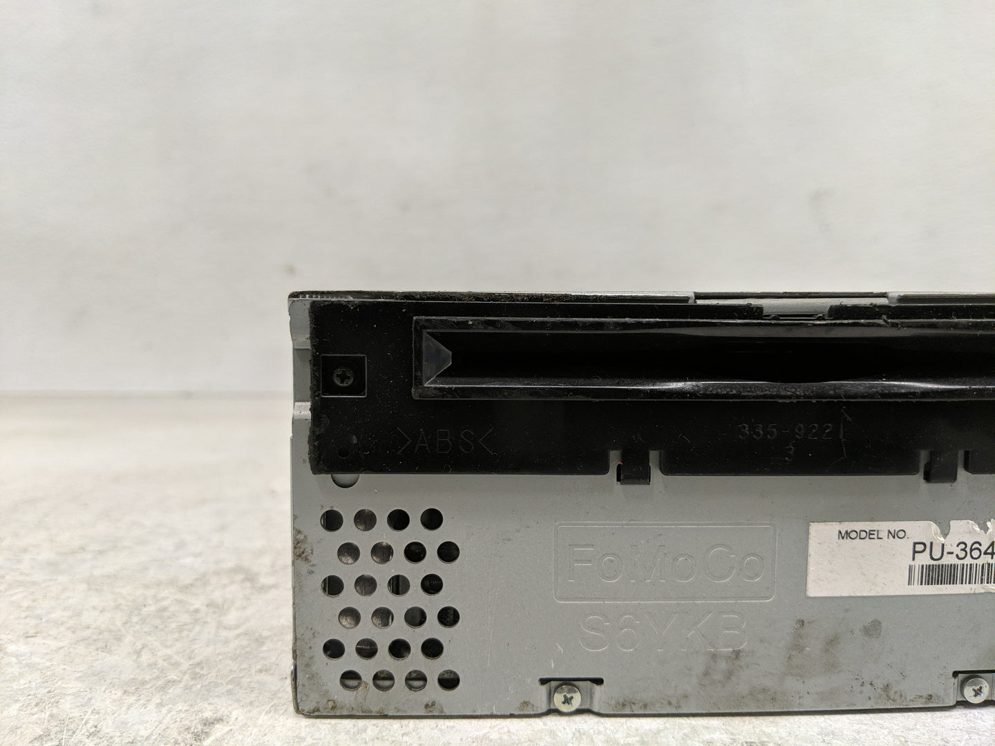 2015-2016 Ford F-150 Radio AM FM Cd Player Receiver Replacement P/N:FL3T-19C107-HG Fits Fits 2015 2016 OEM Used Auto Parts -