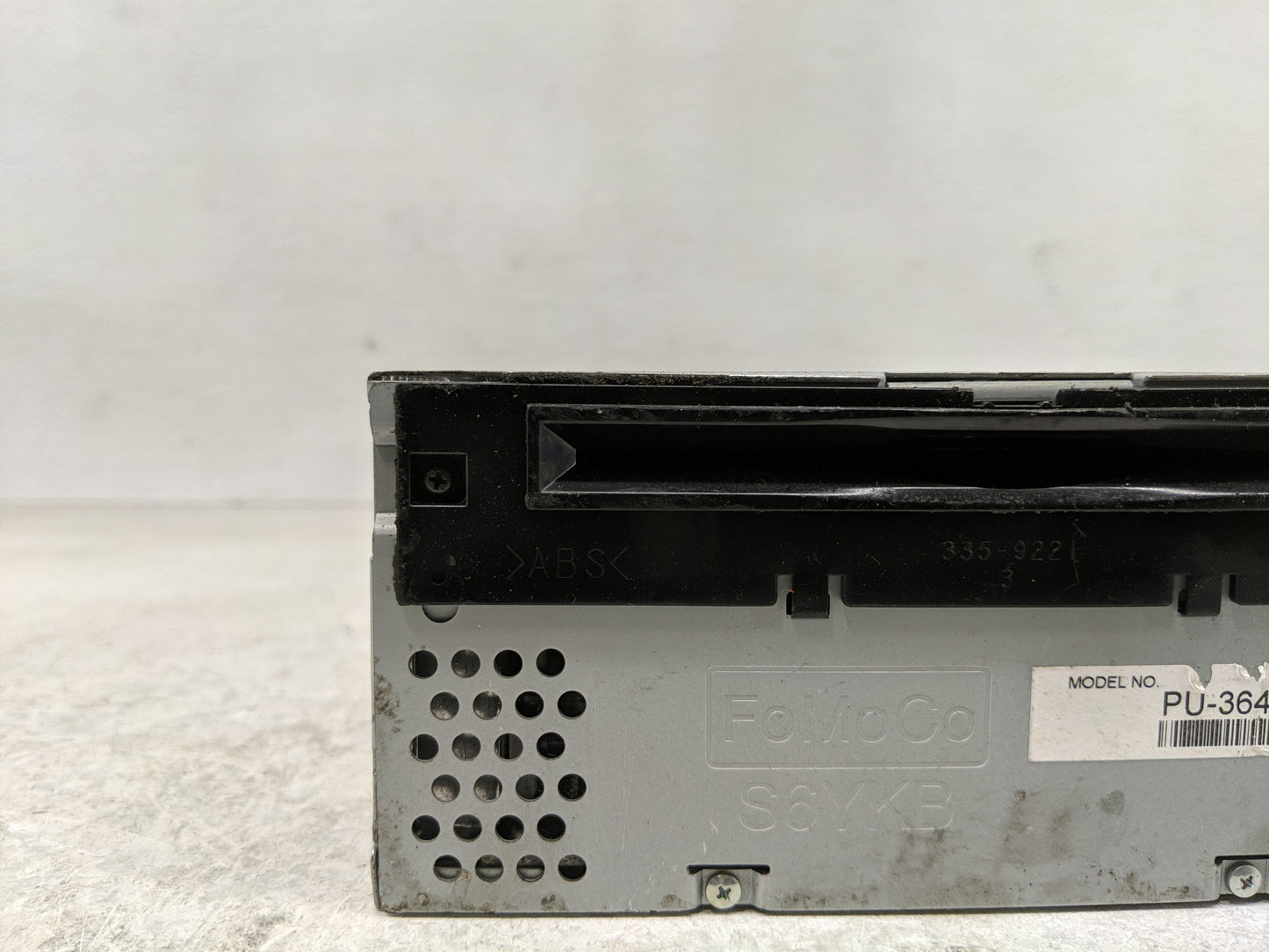 2015-2016 Ford F-150 Radio AM FM Cd Player Receiver Replacement P/N:FL3T-19C107-HG Fits Fits 2015 2016 OEM Used Auto Parts -