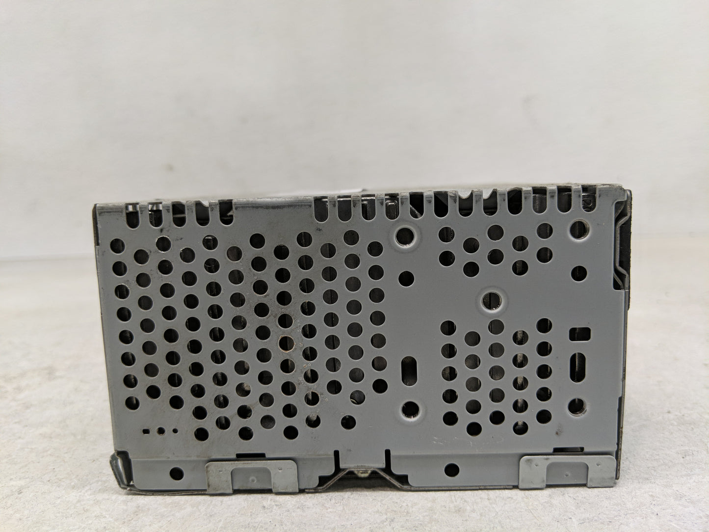 2015-2016 Ford F-150 Radio AM FM Cd Player Receiver Replacement P/N:FL3T-19C107-HG Fits Fits 2015 2016 OEM Used Auto Parts -
