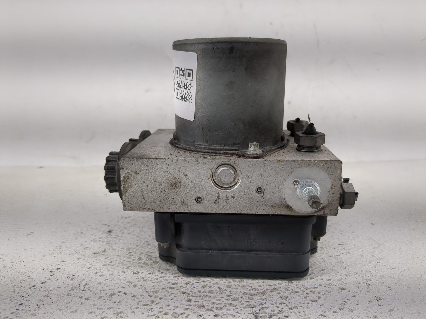 2016 Ford F-150 ABS Pump Control Module Replacement Fits OEM Used Auto Parts - Oemusedautoparts1.com