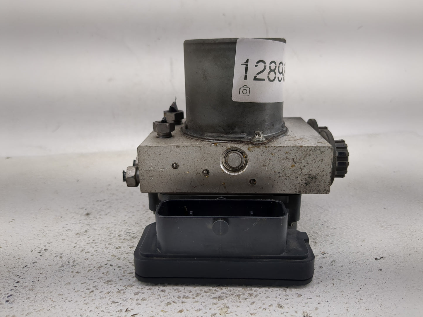 2016 Ford F-150 ABS Pump Control Module Replacement Fits OEM Used Auto Parts - Oemusedautoparts1.com