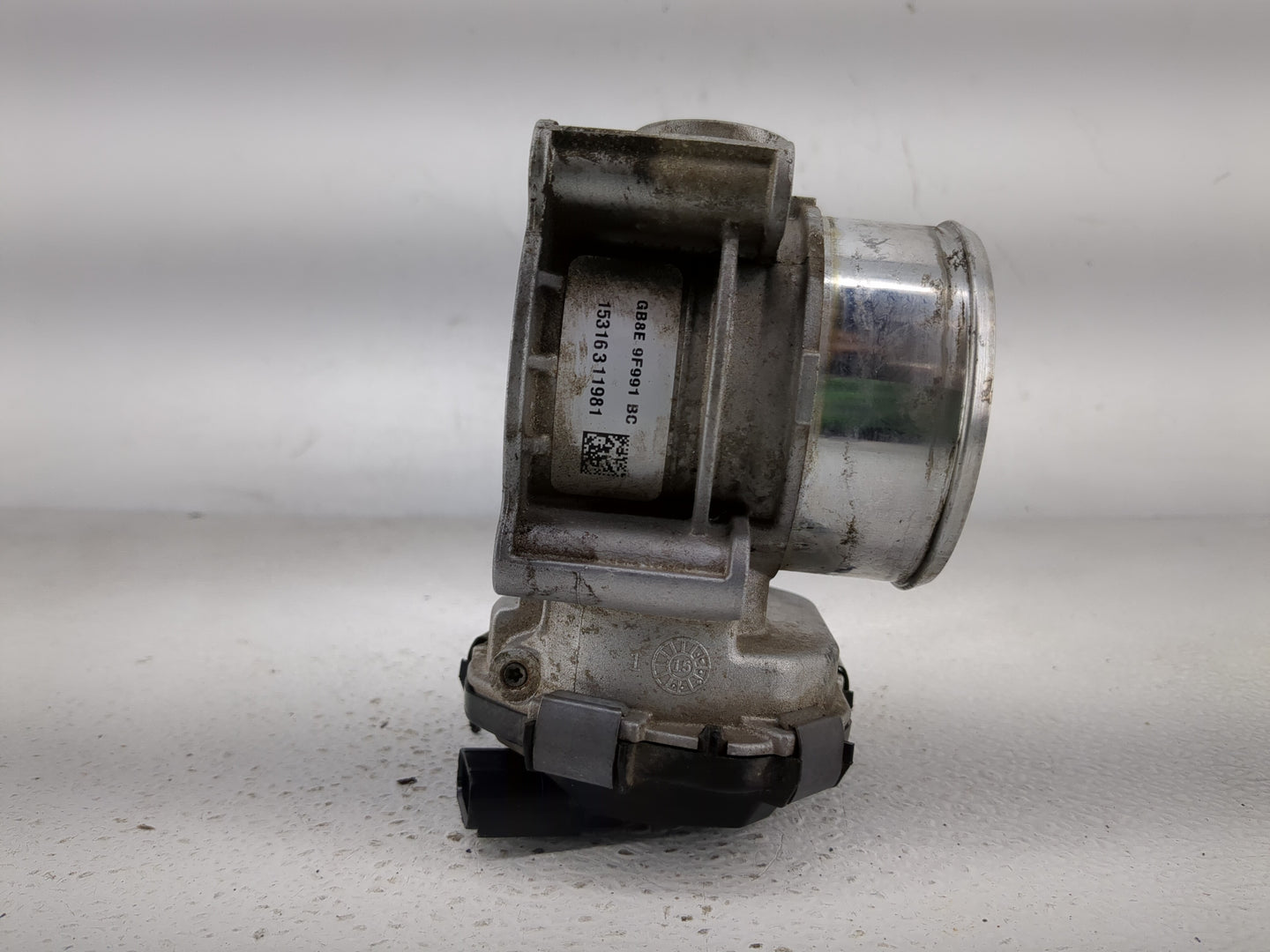 2016 Ford F-150 Throttle Body P/N:GB8E 9F991 BC Fits OEM Used Auto Parts - Oemusedautoparts1.com