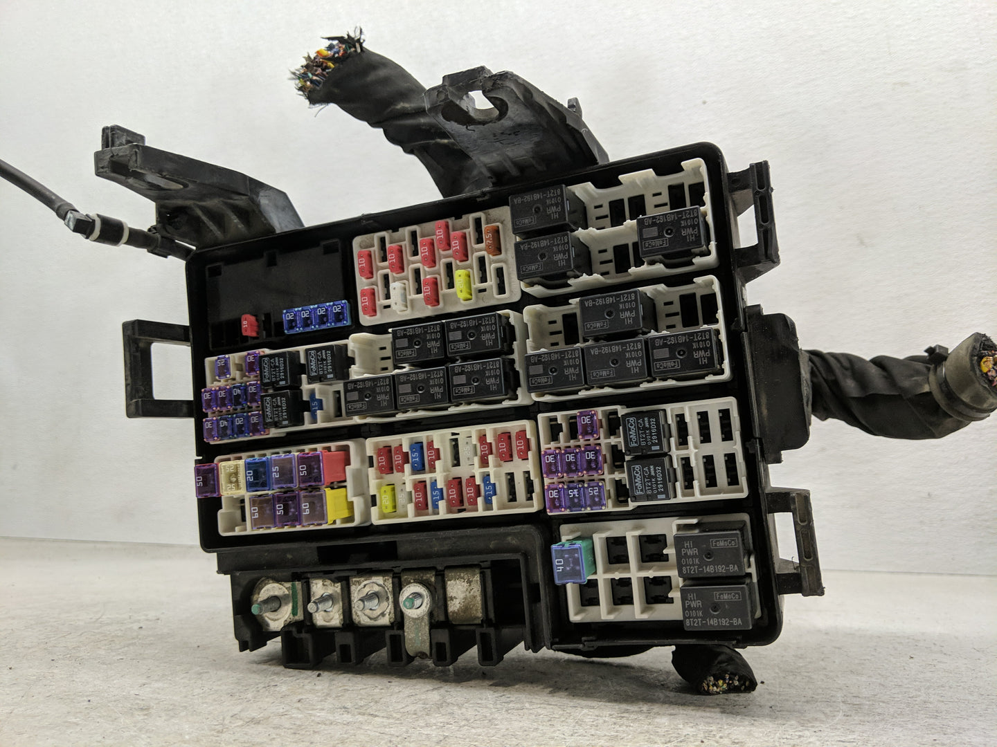 2016 Ford F-150 Fusebox Fuse Box Panel Relay Module P/N:GL3T-12A581APB Fits OEM Used Auto Parts - Oemusedautoparts1.com