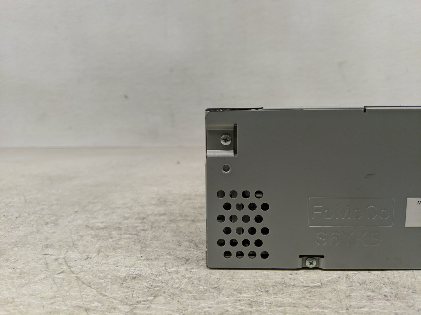 2016-2017 Ford F-150 Radio AM FM Cd Player Receiver Replacement P/N:GL3T-18D832-AA Fits Fits 2016 2017 OEM Used Auto Parts -