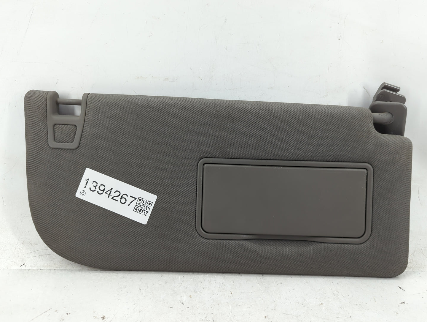 2015-2017 Ford F-150 Sun Visor Shade Replacement Passenger Right Mirror Fits Fits 2015 2016 2017 OEM Used Auto Parts - Oemus