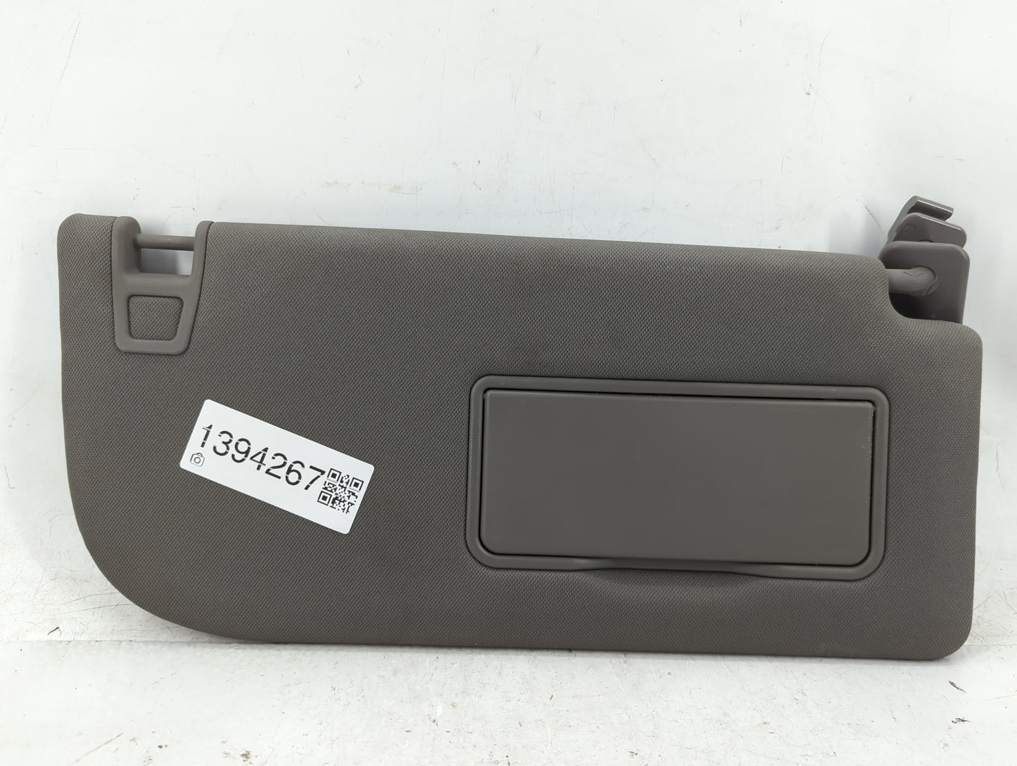 2015-2017 Ford F-150 Sun Visor Shade Replacement Passenger Right Mirror Fits Fits 2015 2016 2017 OEM Used Auto Parts - Oemus