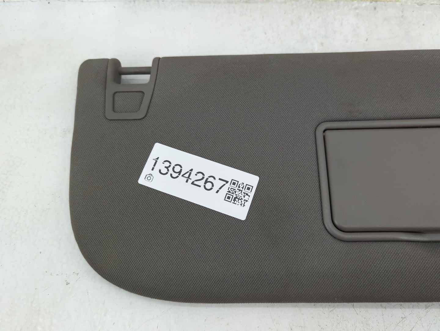 2015-2017 Ford F-150 Sun Visor Shade Replacement Passenger Right Mirror Fits Fits 2015 2016 2017 OEM Used Auto Parts - Oemus