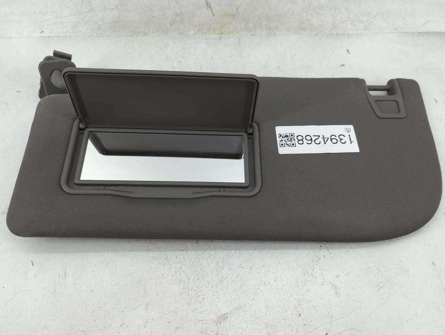 2015-2017 Ford F-150 Sun Visor Shade Replacement Driver Left Mirror Fits Fits 2015 2016 2017 OEM Used Auto Parts - Oemusedau