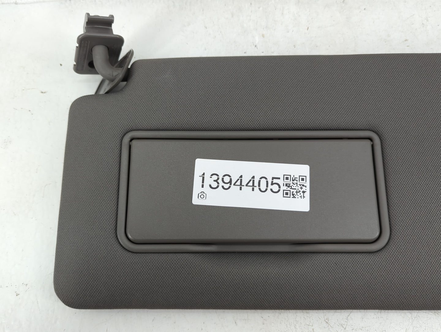 2015-2017 Ford F-150 Sun Visor Shade Replacement Driver Left Mirror Fits Fits 2015 2016 2017 OEM Used Auto Parts - Oemusedau