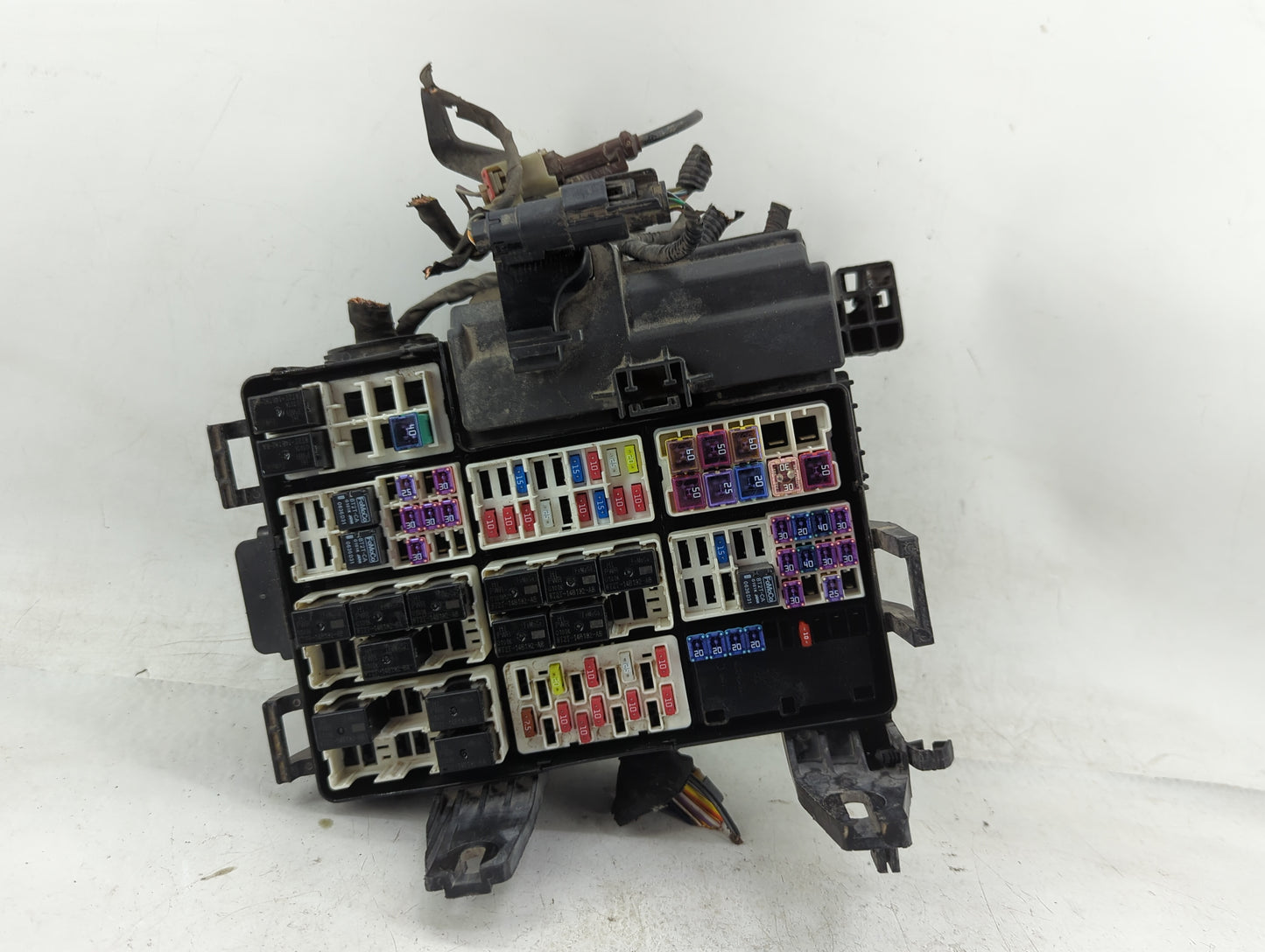 2016 Ford F-150 Fusebox Fuse Box Panel Relay Module P/N:GL3T-12A581APC Fits OEM Used Auto Parts - Oemusedautoparts1.com
