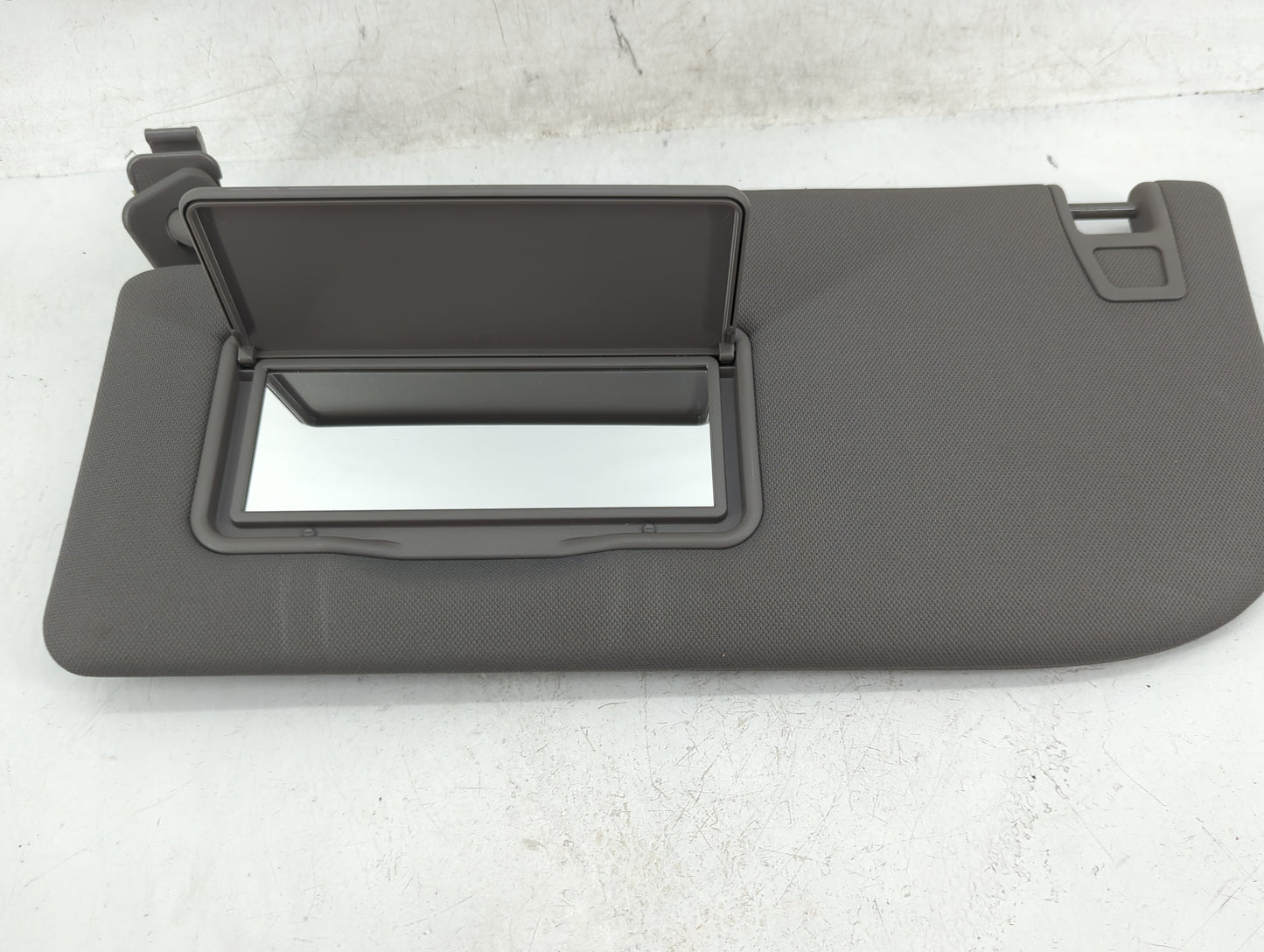 2015-2017 Ford F-150 Sun Visor Shade Replacement Driver Left Mirror Fits Fits 2015 2016 2017 OEM Used Auto Parts - Oemusedau