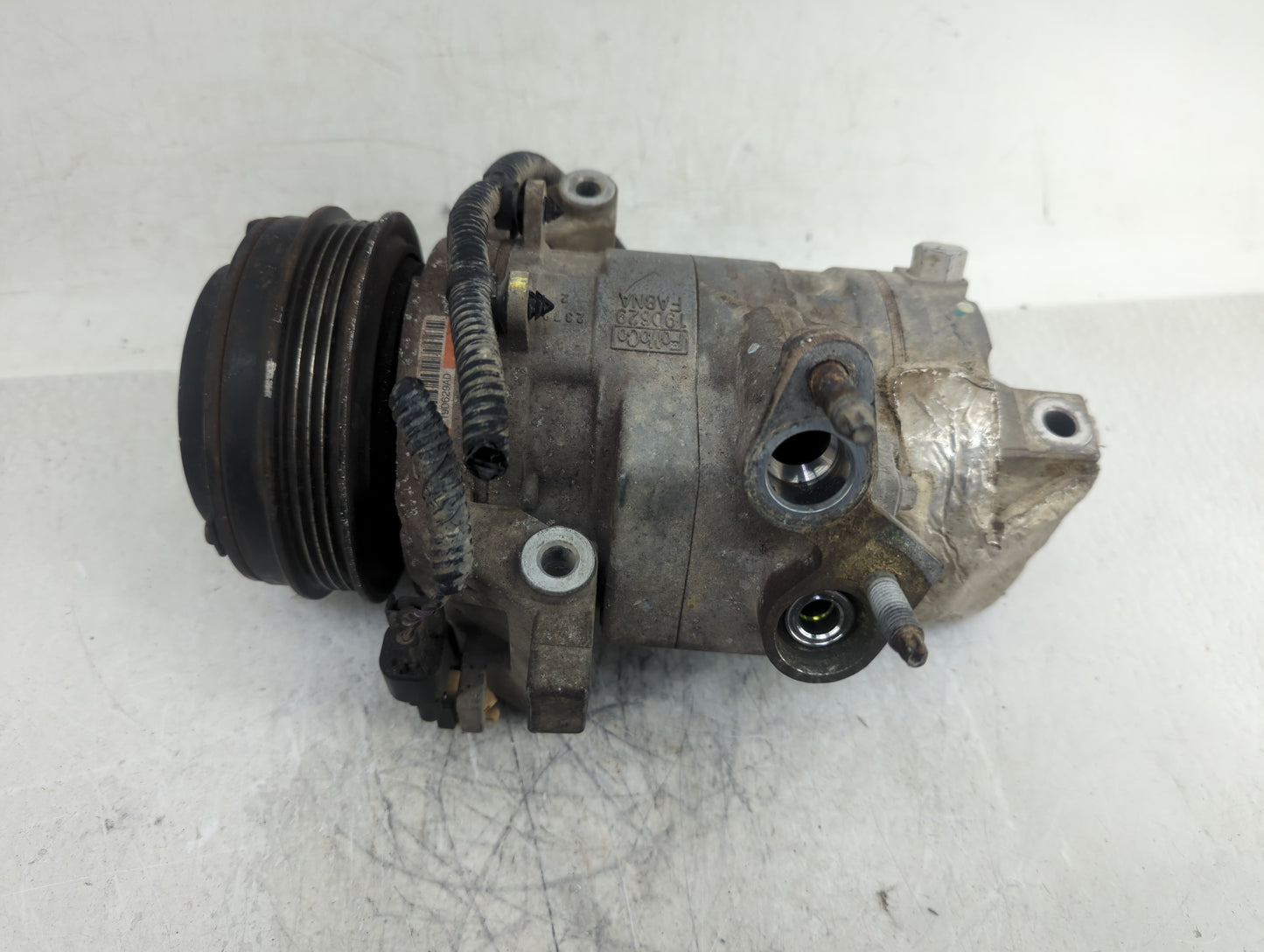 2015-2016 Ford F-150 Air Conditioning A/c Ac Compressor Oem - Oemusedautoparts1.com