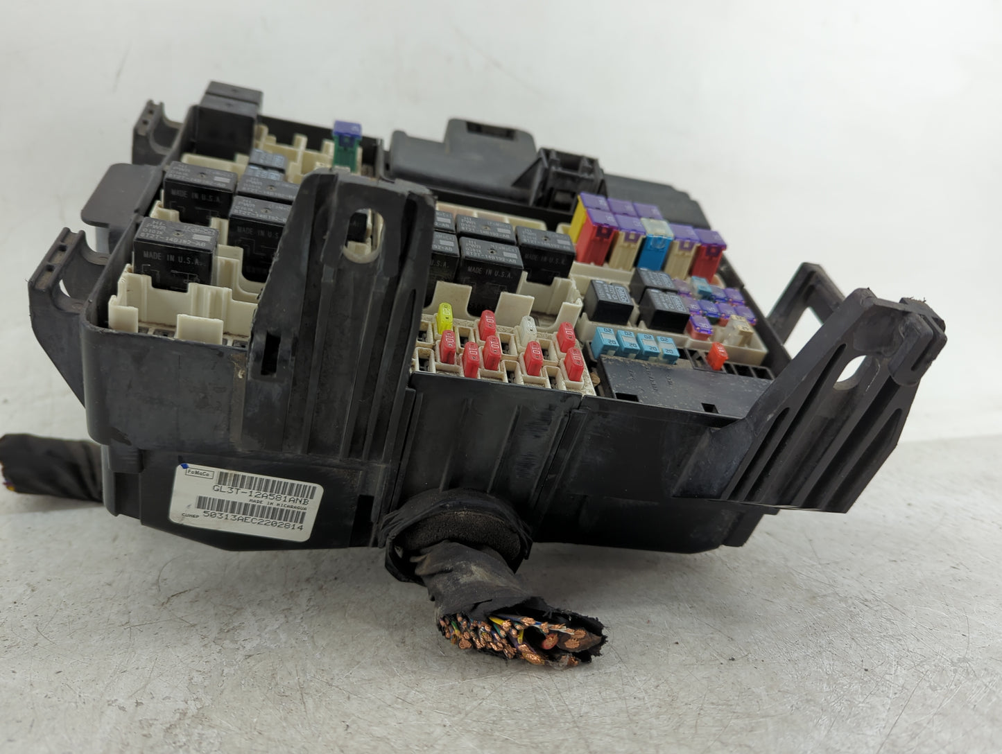 2016 Ford F-150 Fusebox Fuse Box Panel Relay Module P/N:GL3T-12A581ANB Fits OEM Used Auto Parts - Oemusedautoparts1.com