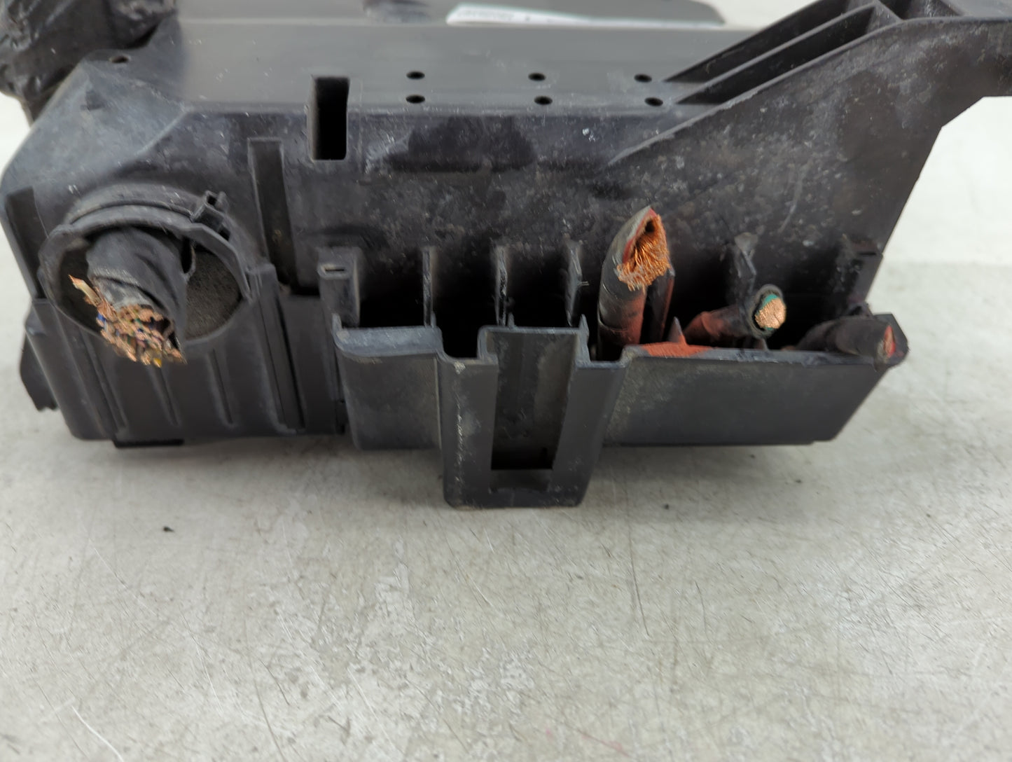 2016 Ford F-150 Fusebox Fuse Box Panel Relay Module P/N:GL3T-12A581ANB Fits OEM Used Auto Parts - Oemusedautoparts1.com
