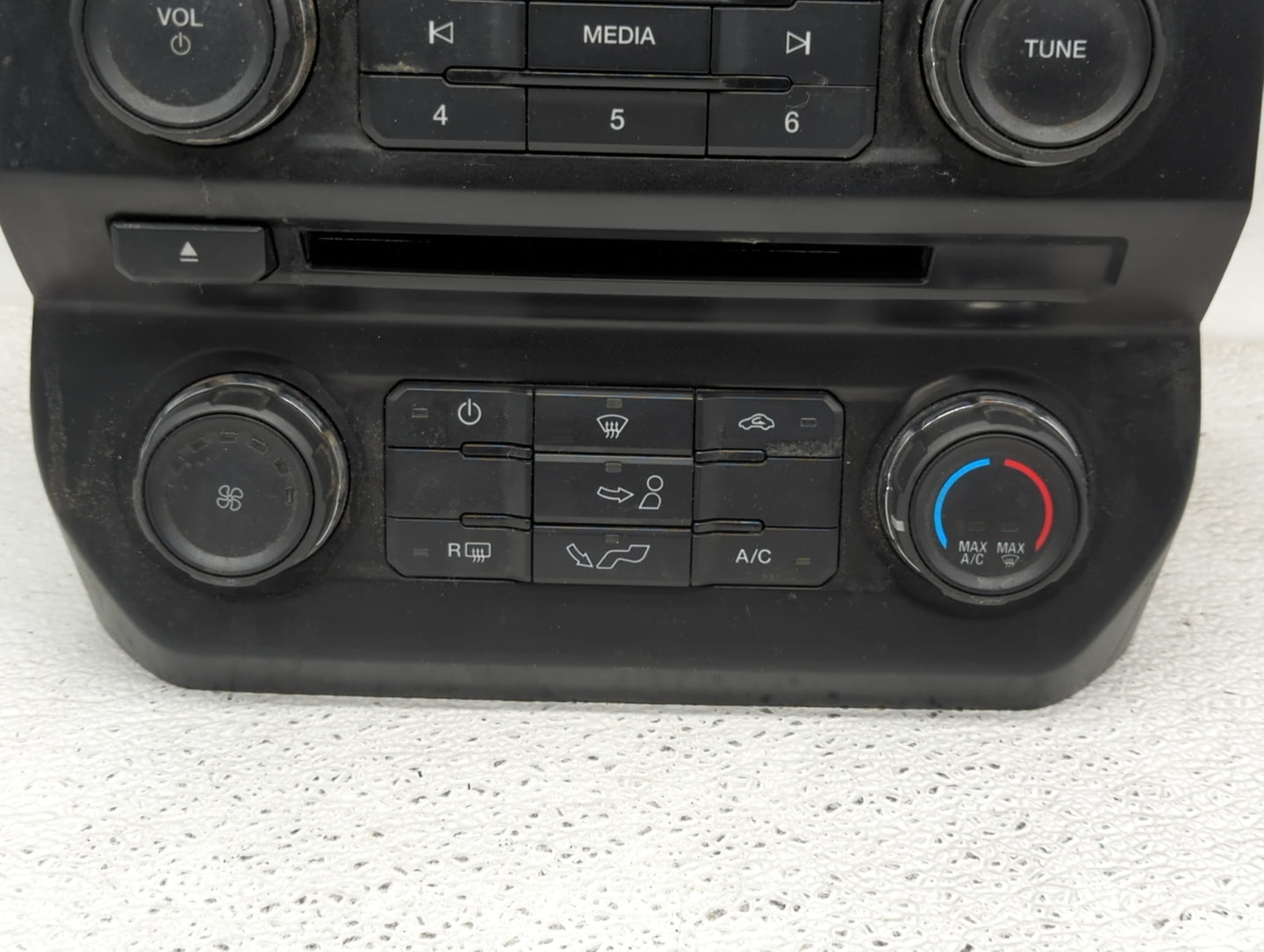 2016-2016 Ford F-150 Radio Control Panel - Oemusedautoparts1.com