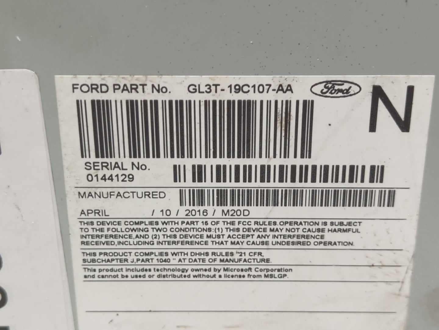 2015-2016 Ford F-150 Radio AM FM Cd Player Receiver Replacement P/N:GL3T-19C107-AA Fits Fits 2015 2016 OEM Used Auto Parts -