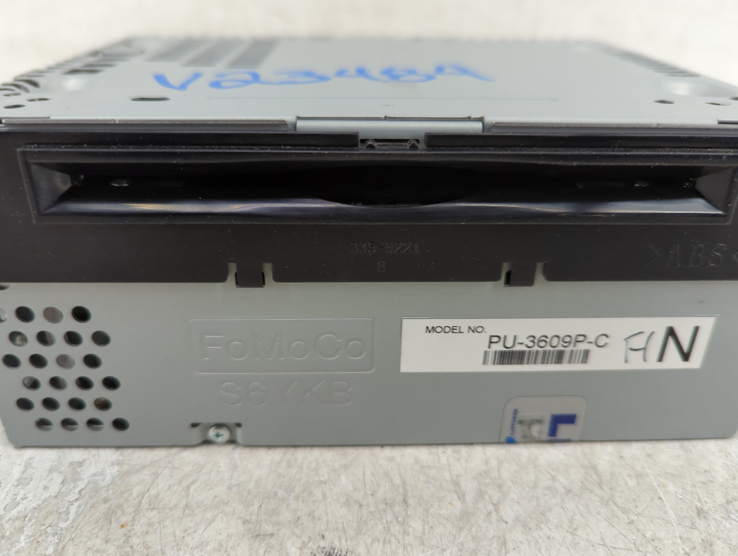 2016-2017 Ford F-150 Radio AM FM Cd Player Receiver Replacement P/N:GL3T-19C107-AA Fits Fits 2016 2017 OEM Used Auto Parts -