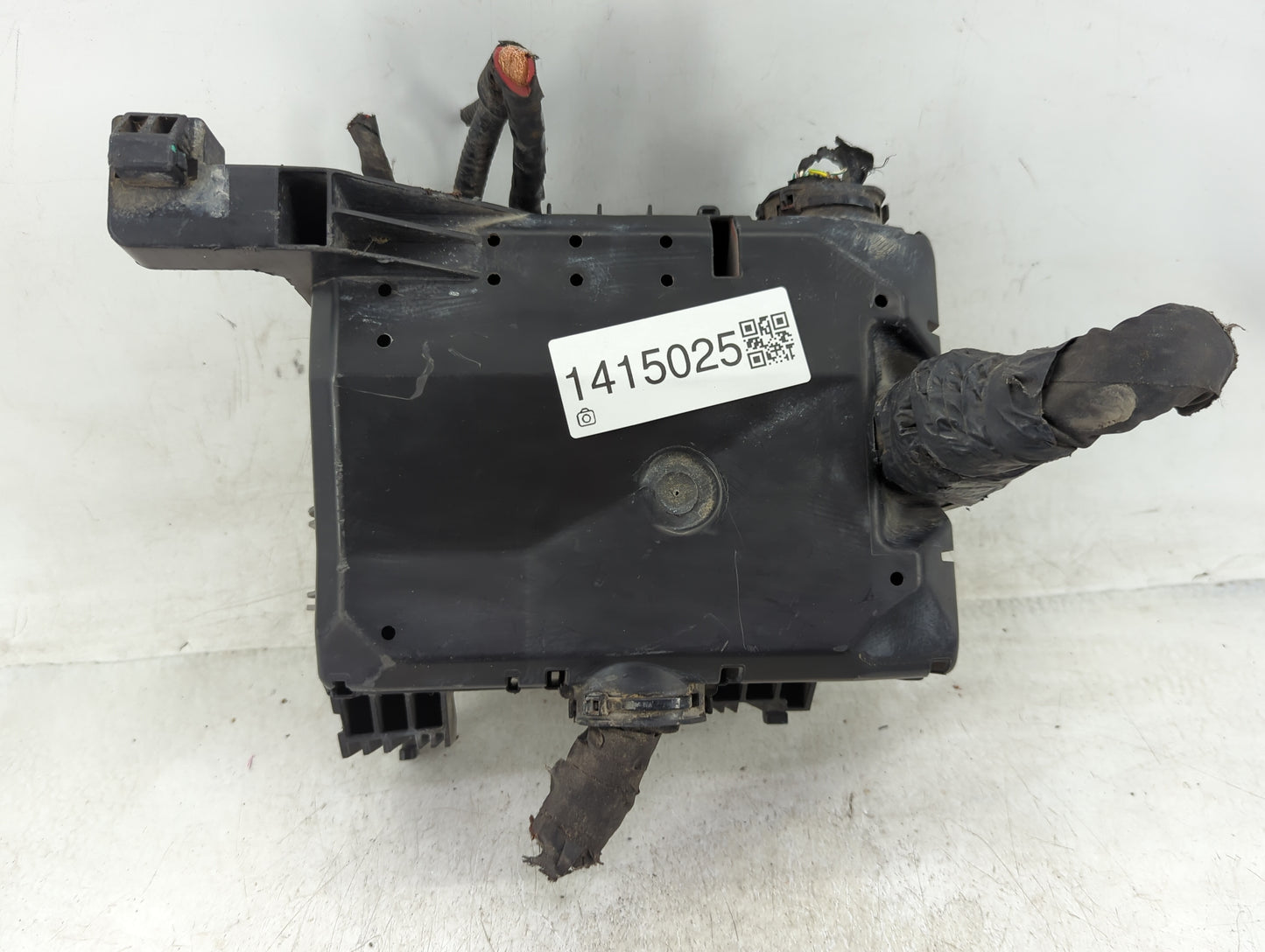 2016 Ford F-150 Fusebox Fuse Box Panel Relay Module P/N:GL3T-12A581ANB Fits OEM Used Auto Parts - Oemusedautoparts1.com