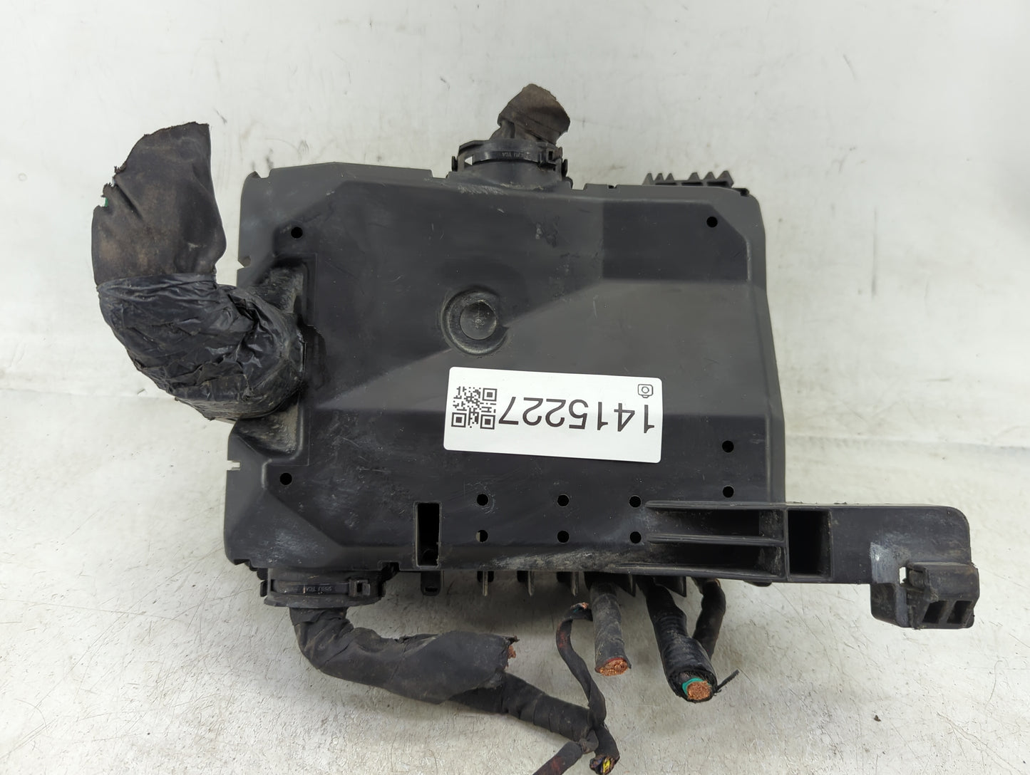 2016 Ford F-150 Fusebox Fuse Box Panel Relay Module P/N:GL3T-12A581 ANB Fits OEM Used Auto Parts - Oemusedautoparts1.com