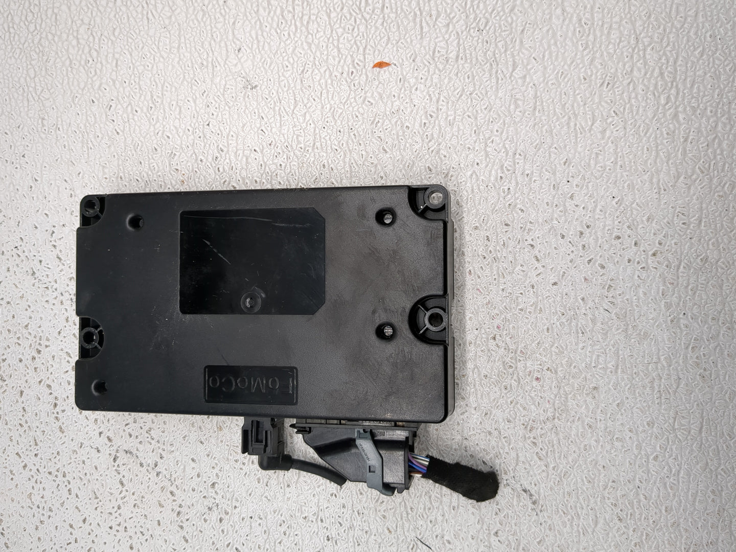 2016-2017 Ford F-150 Communication Control Module Fl3t-14b428-ra - Oemusedautoparts1.com