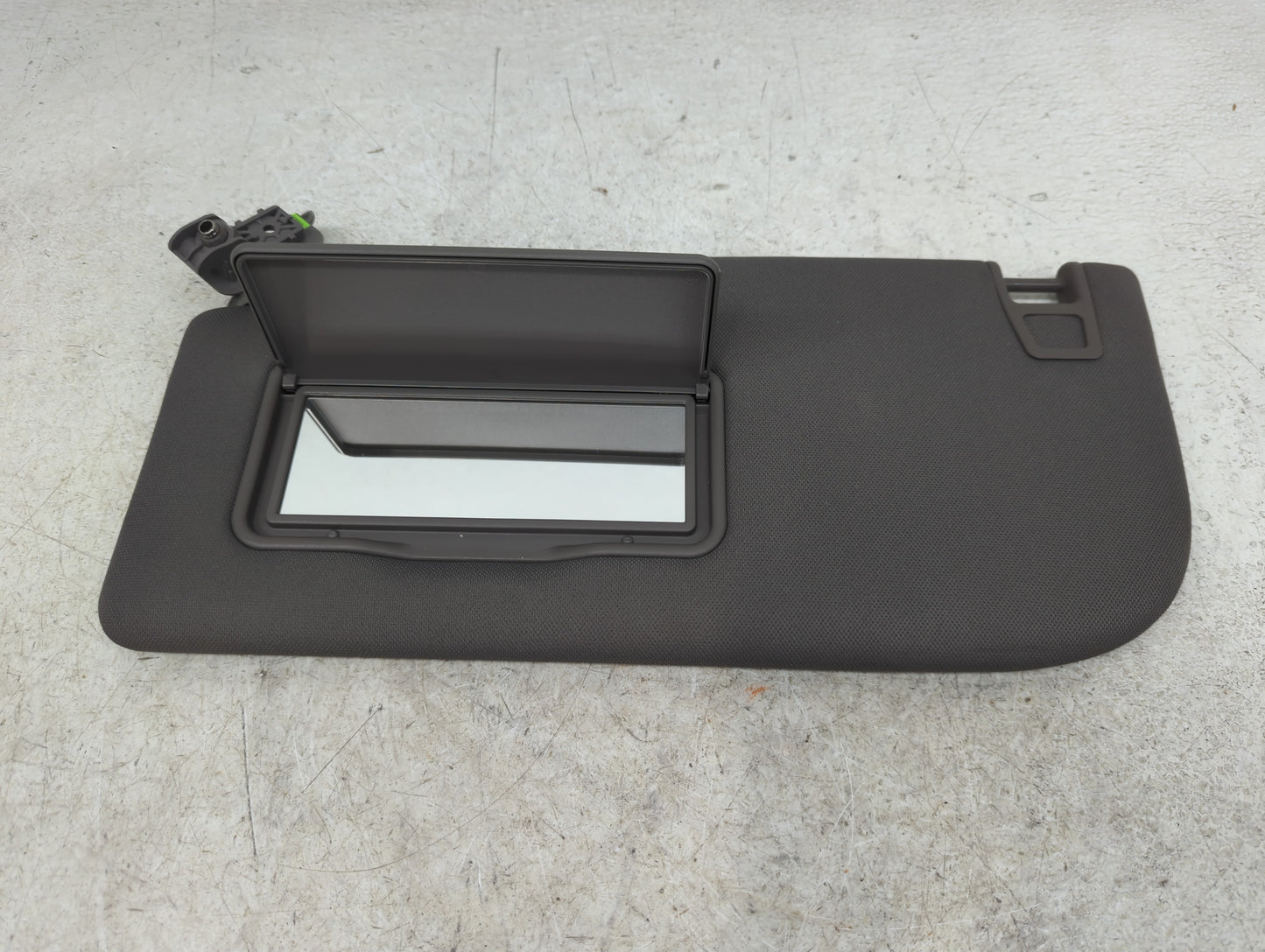 2015-2017 Ford F-150 Sun Visor Shade Replacement Driver Left Mirror Fits Fits 2015 2016 2017 OEM Used Auto Parts - Oemusedau