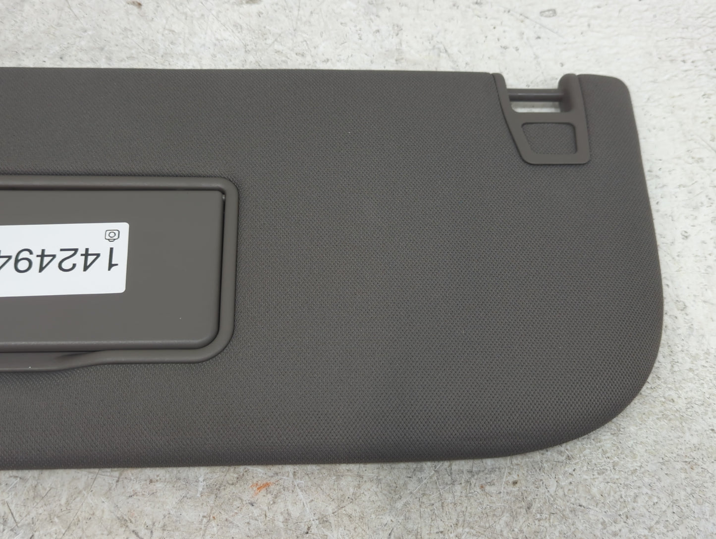 2015-2017 Ford F-150 Sun Visor Shade Replacement Driver Left Mirror Fits Fits 2015 2016 2017 OEM Used Auto Parts - Oemusedau