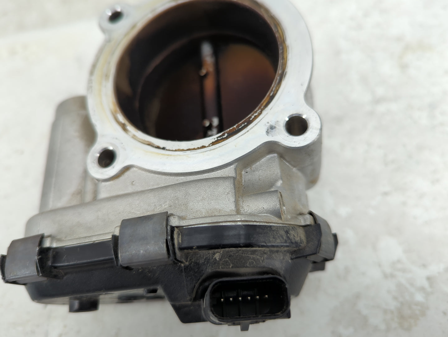 2015-2017 Ford F-150 Throttle Body Fits Fits 2015 2016 2017 2018 2019 2020 OEM Used Auto Parts - Oemusedautoparts1.com